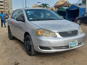 Toyota Corolla 2004 Silver