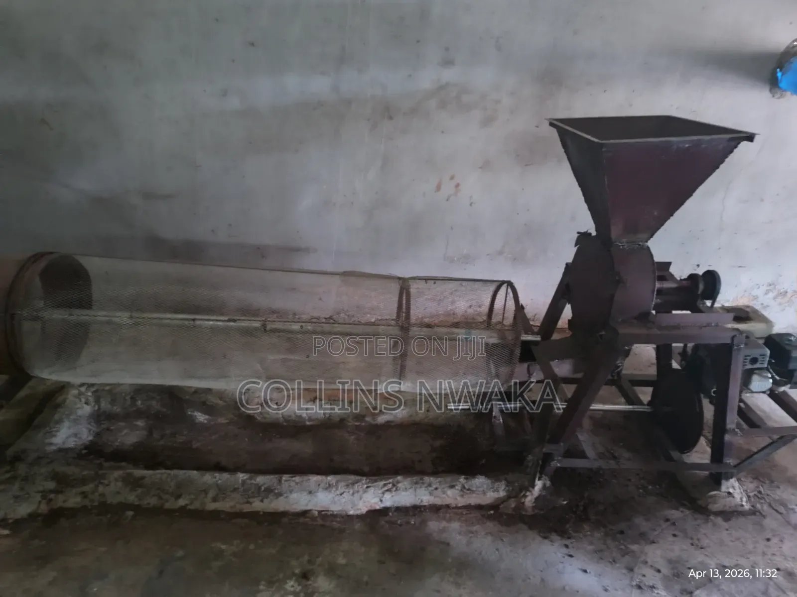 Palm Kernel Cracking Machine and Separator