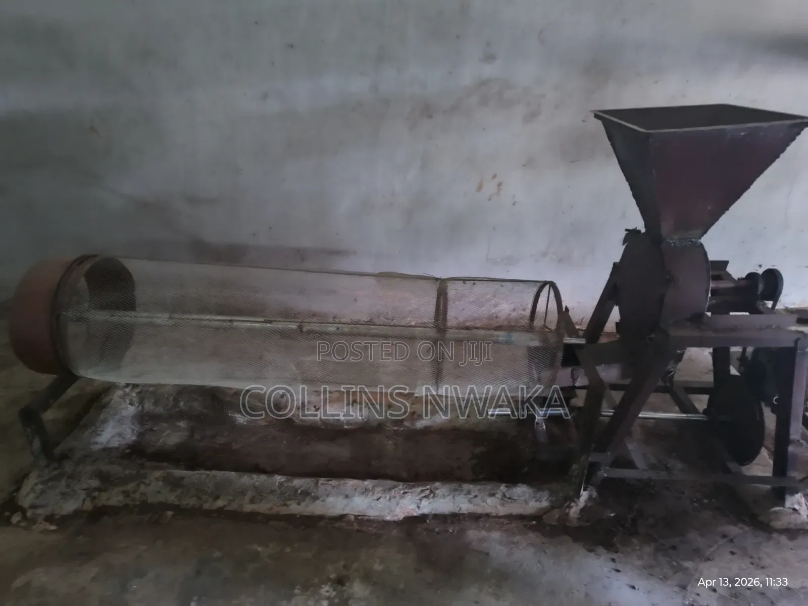 Palm Kernel Cracking Machine and Separator