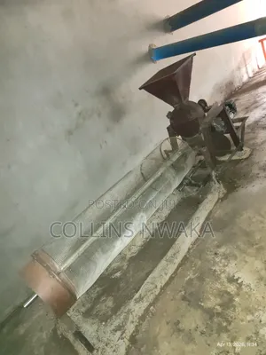 Palm Kernel Cracking Machine and Separator
