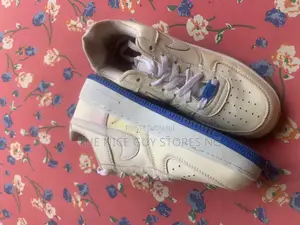 Nike Air Force 1 Sneakers