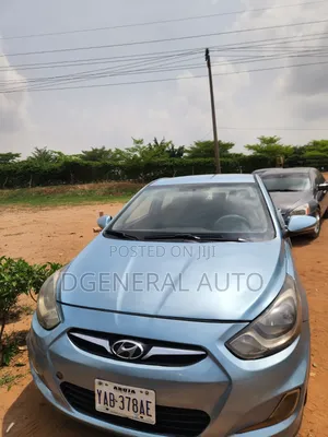 Hyundai Accent 2012 Blue