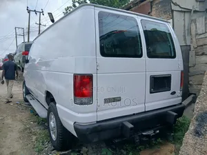 Ford E250 2014 White