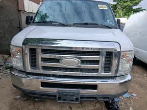 Ford E250 2014 White