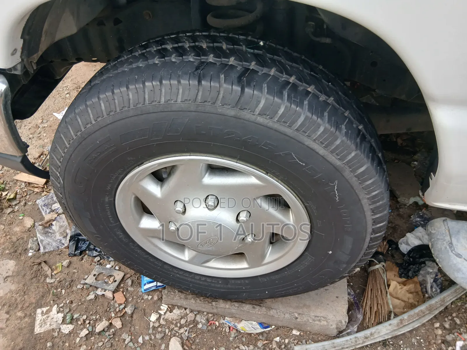 Ford E250 2014 White