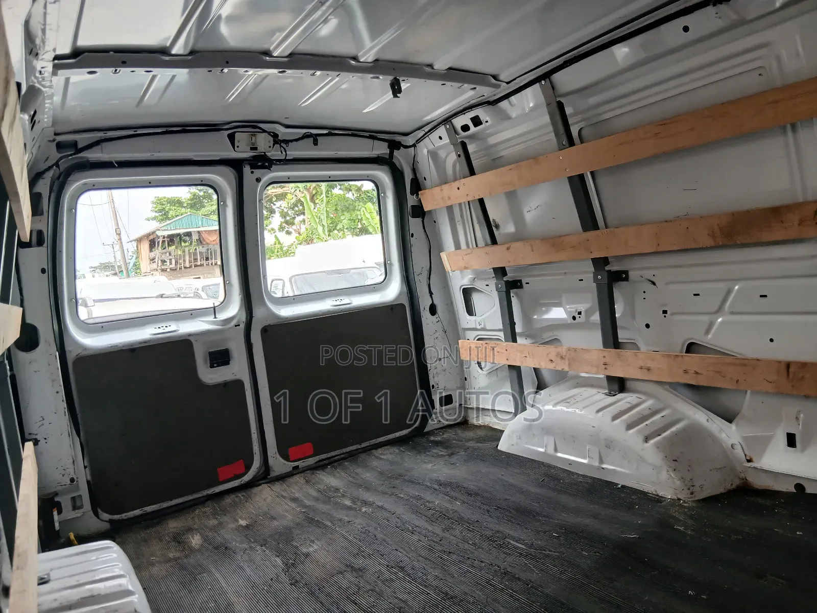 Ford E250 2014 White