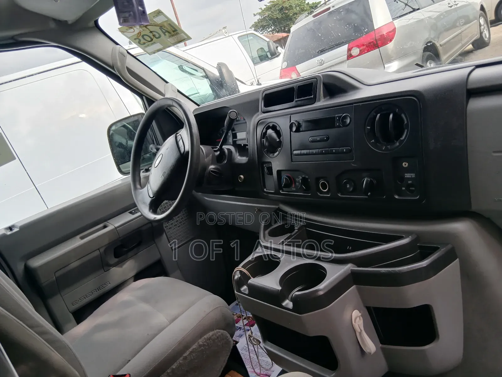 Ford E250 2014 White
