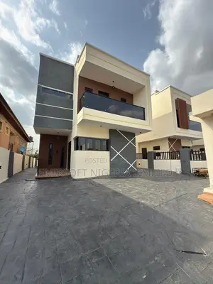4bdrm Duplex in Bodija for sale