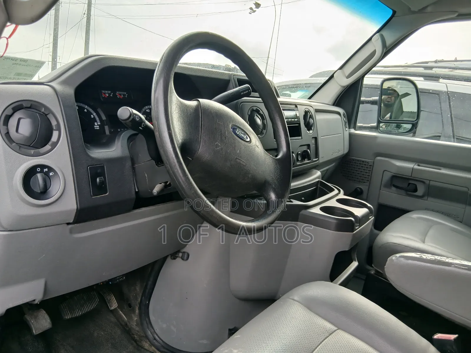 Ford E250 2014 White