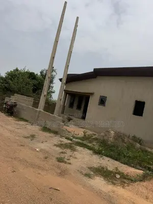 3bdrm Bungalow in Soka for sale