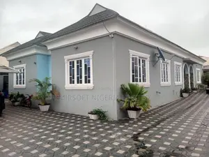 4bdrm Bungalow in Teslim Jimoh Street,, Jericho for sale