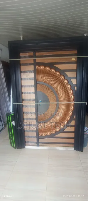 Crowned Bullet Proof Door