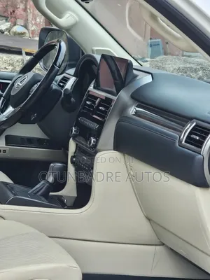 Lexus GX 460 AWD 2023 White