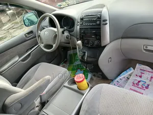 Toyota Sienna LE AWD 2006 Blue