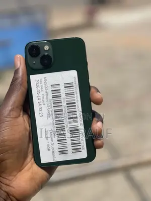 Apple iPhone 13 128 GB Green