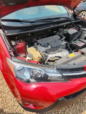 Toyota RAV4 LE 4dr SUV (2.5L 4cyl 6A) 2014 Red
