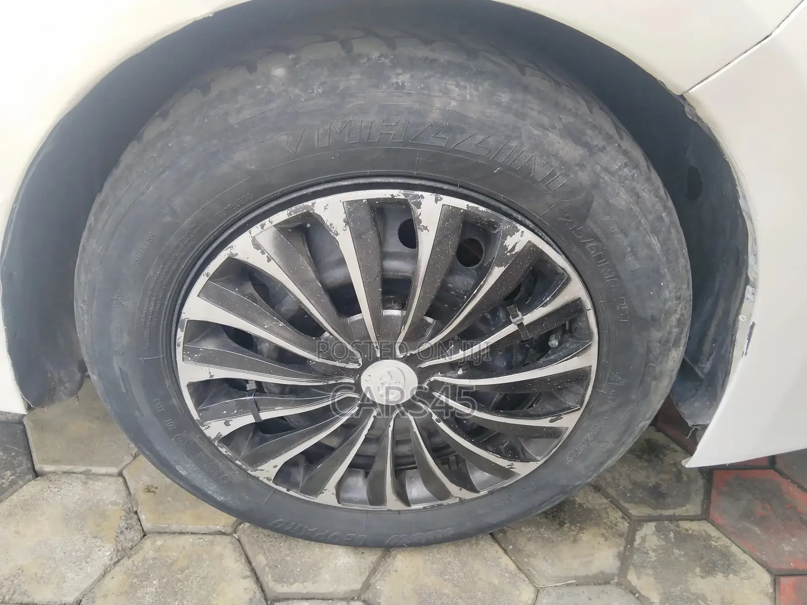 Toyota Corolla 2016 White