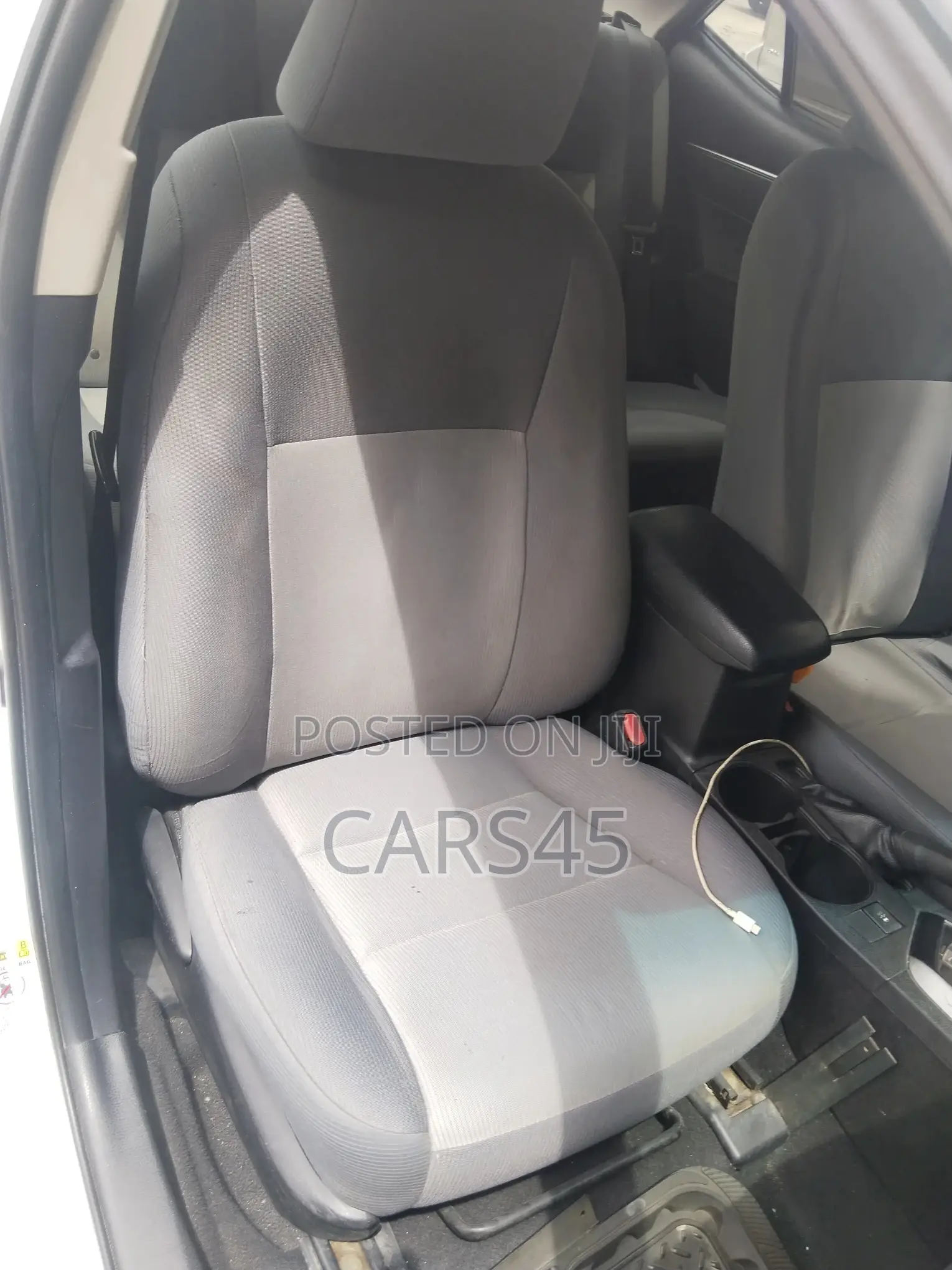 Toyota Corolla 2016 White