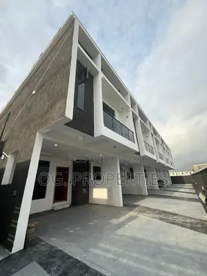 3bdrm Duplex in Ado / Ajah for sale
