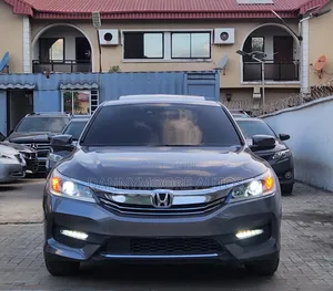Honda Accord EX-L V-6 4dr Sedan FWD (3.5L 6cyl 6A) 2016 Gray