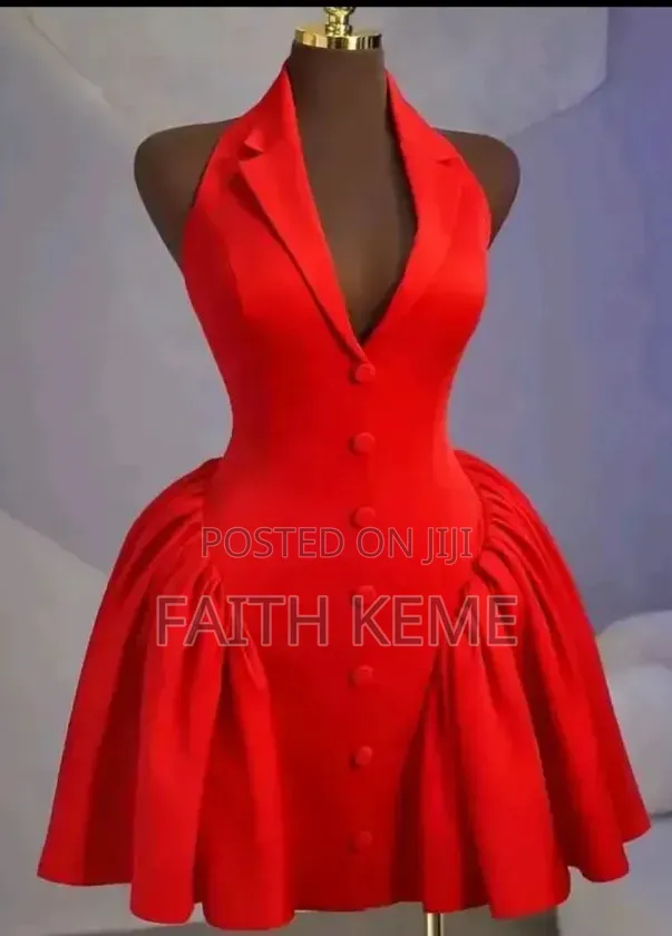 Unique Gown For Ladies