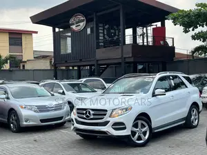 Mercedes-Benz E350 2016 White