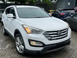 Hyundai Santa Fe 2014 White