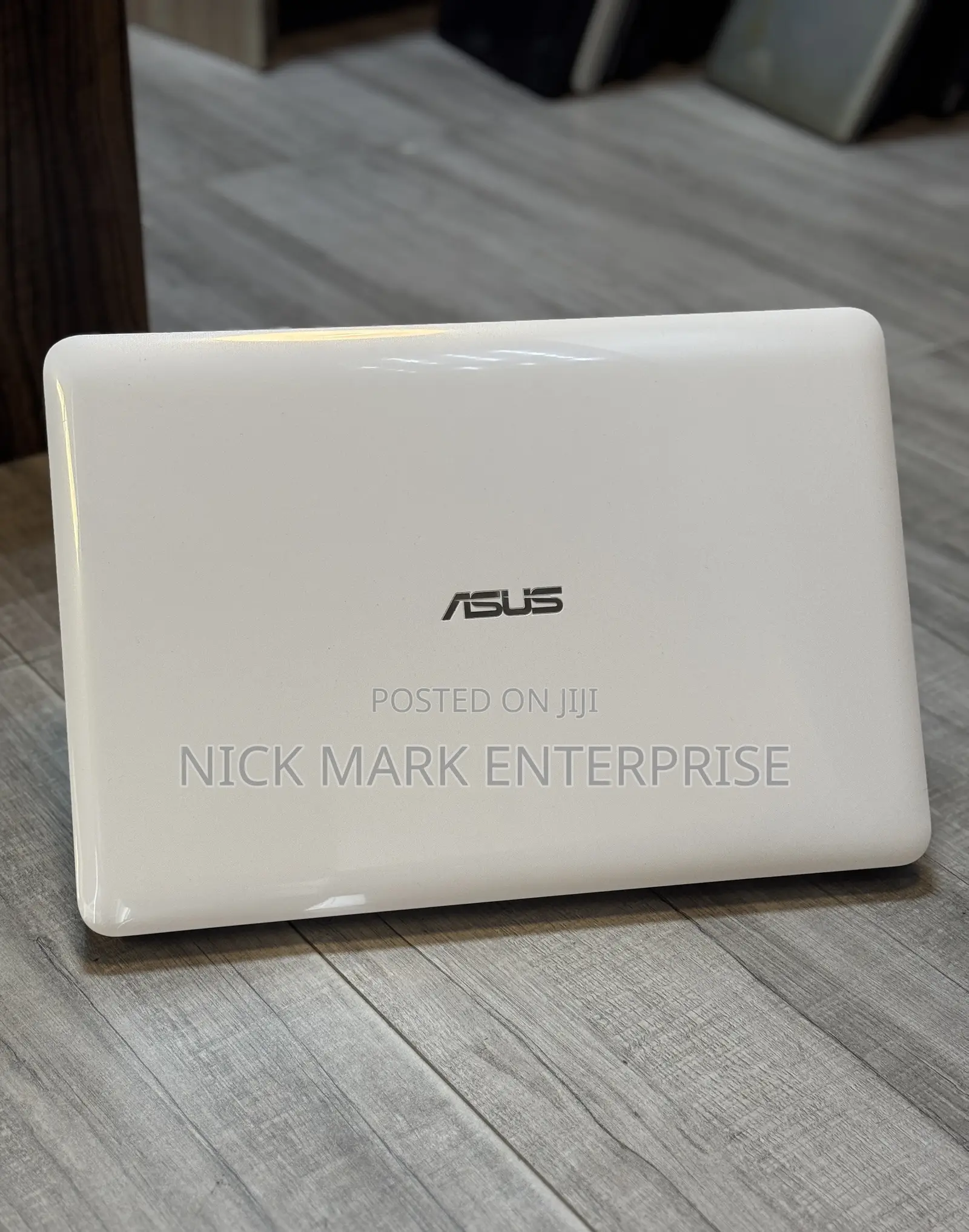 Laptop Asus F550CC 8GB Intel Core i5 HDD 1T