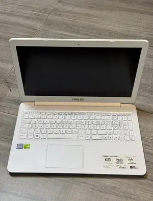 Laptop Asus F550CC 8GB Intel Core i5 HDD 1T