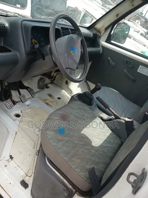 Suzuki Every 2004 White