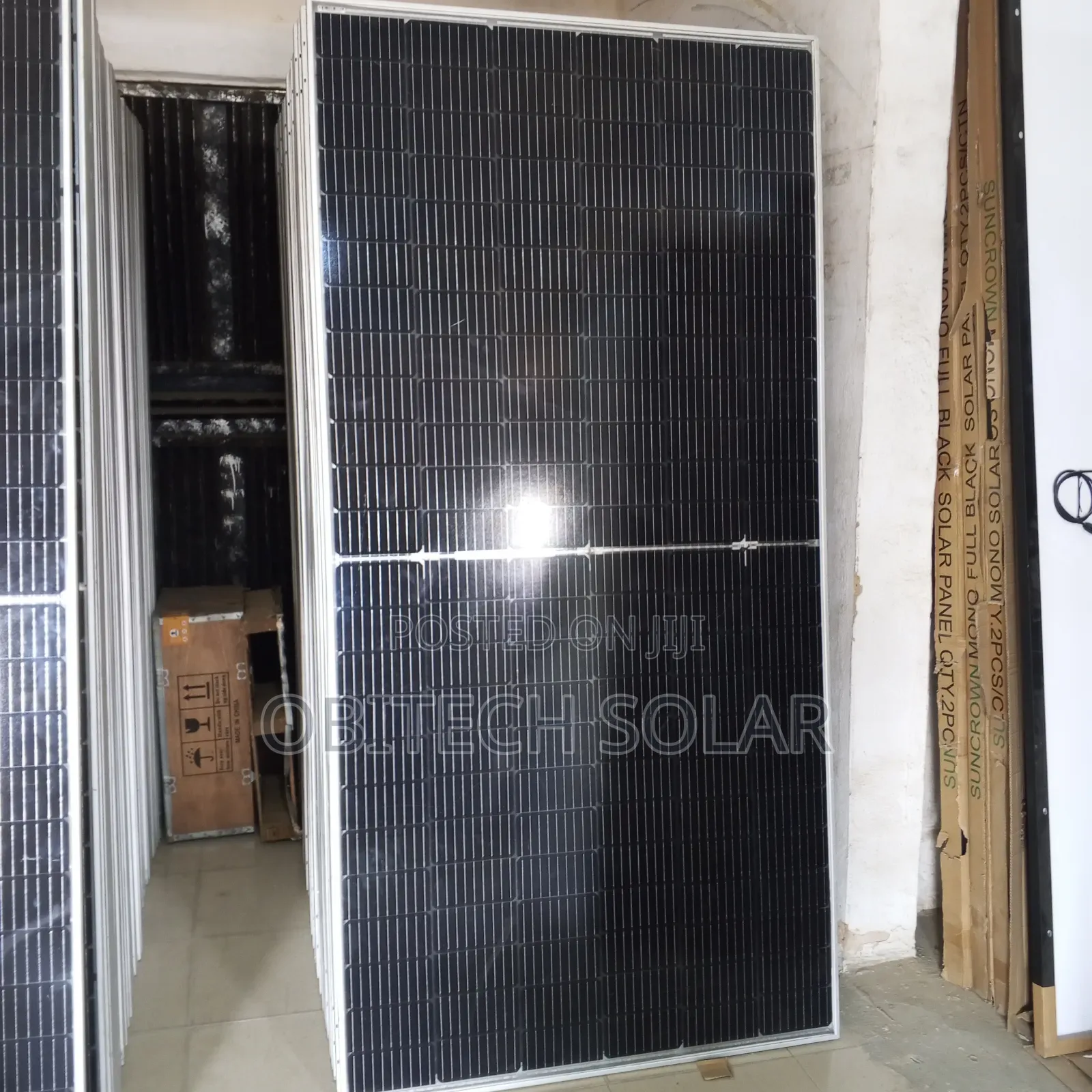 600watts Jinko 144cell Bifacial Panel