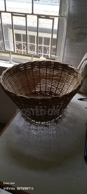 Hamper Baskets and Sieve (Clearance Sale)