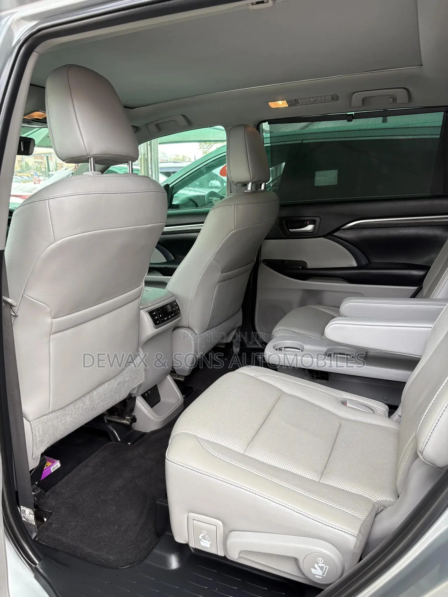 Toyota Highlander Limited 2019 Silver