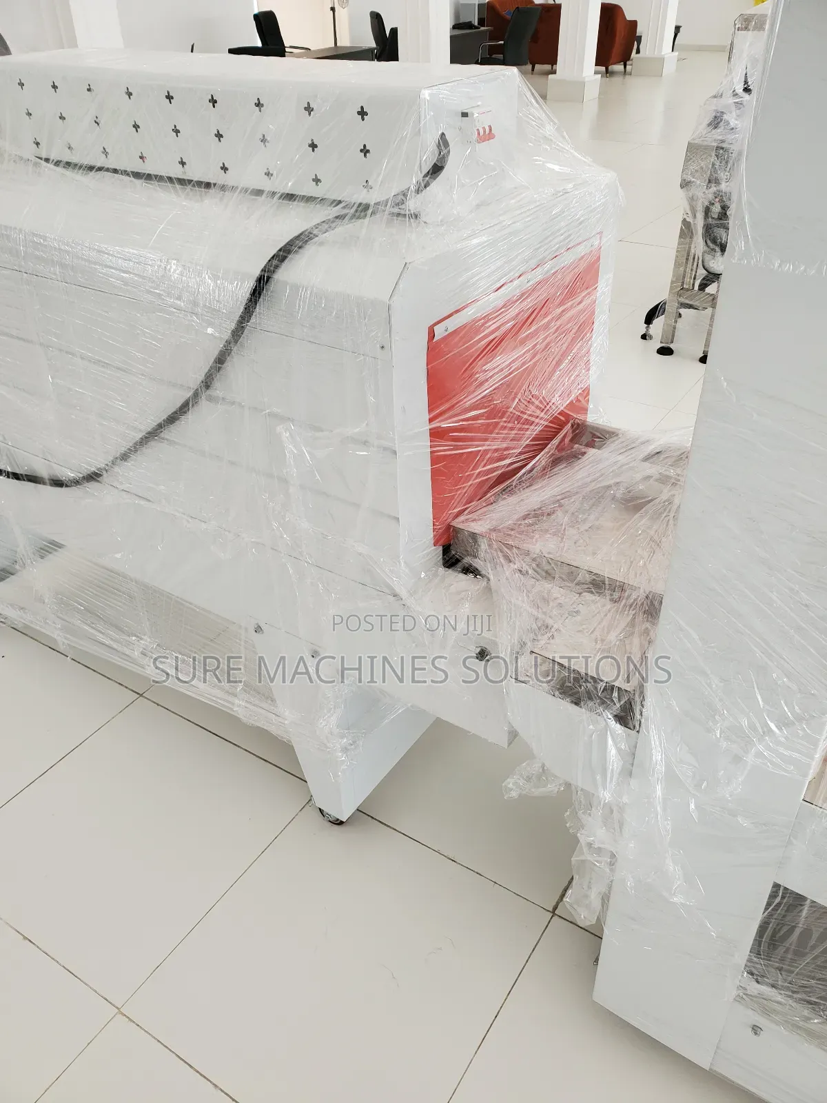 Automatic Shrink Wrapping Machine