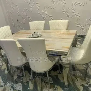 Dinning Table Set.