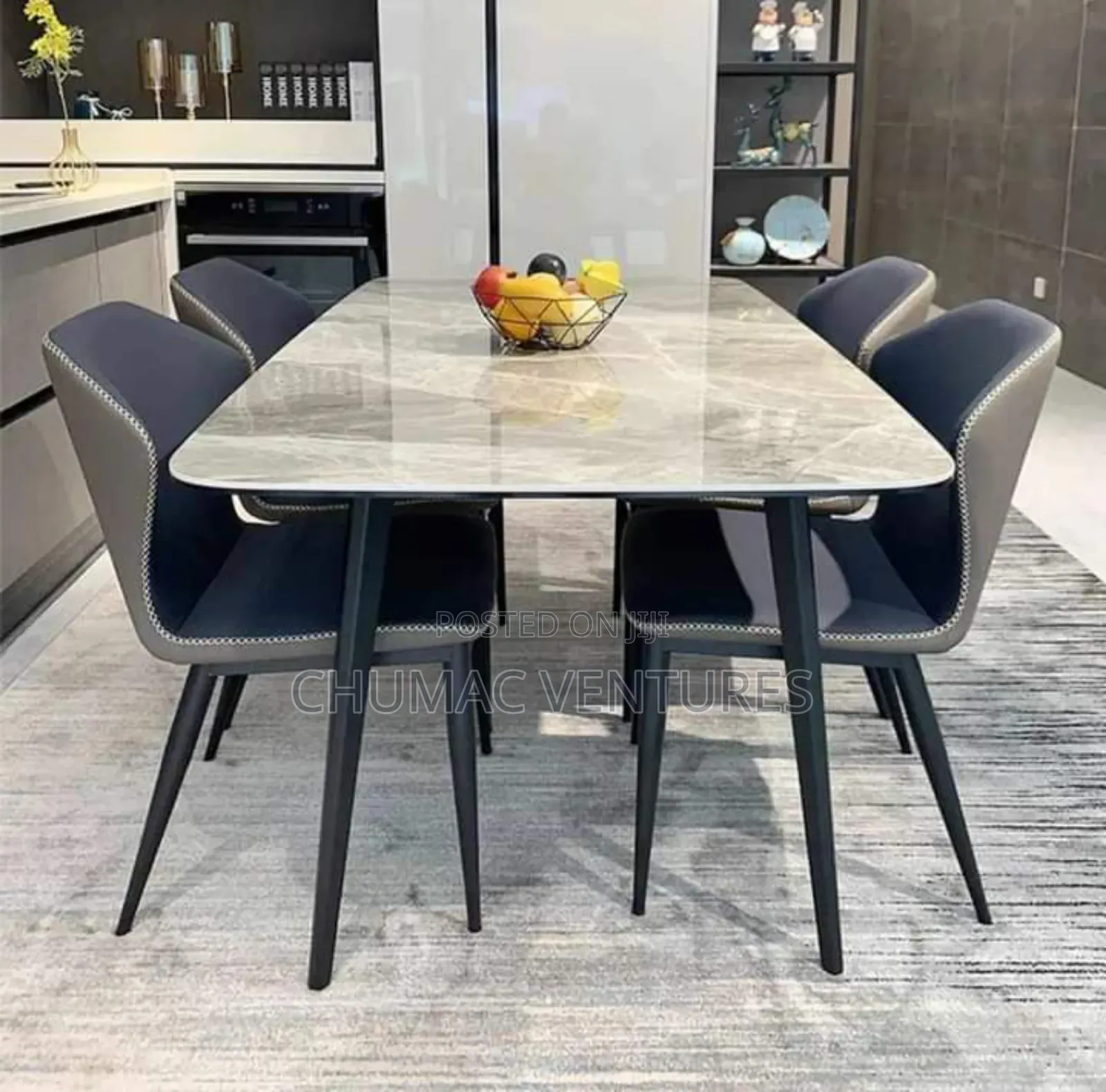 Dinning Table Set.