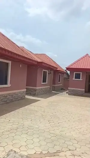 13bdrm Apartment in Ajibode for sale