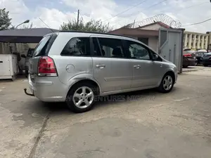 Opel Zafira 2006 Silver