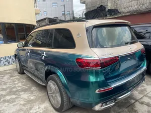Mercedes-Benz Maybach GLS GLS 600 AWD 2023 Green