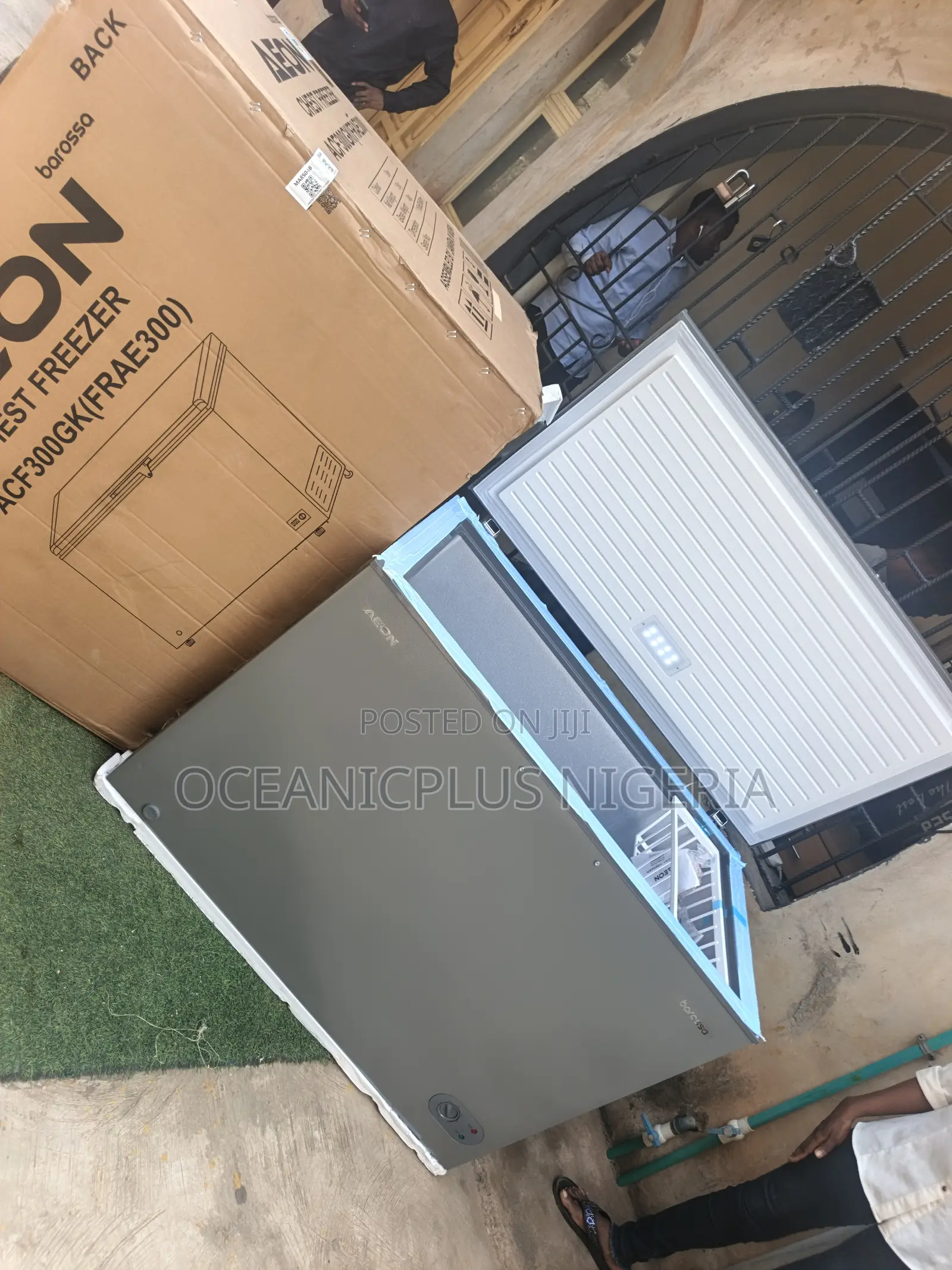 Aeon Acf300gk 300l Chest Freezer System