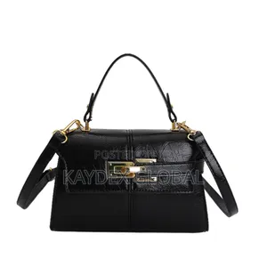 Lady's Fashion Handbag