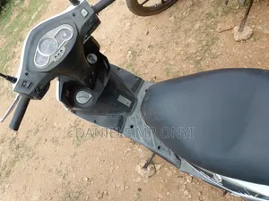 SYM Fnx 125 2020 White