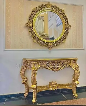 Unique Imported Console Mirror Set