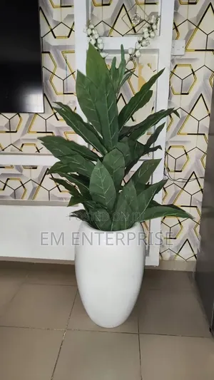 Artificial Flower Pot