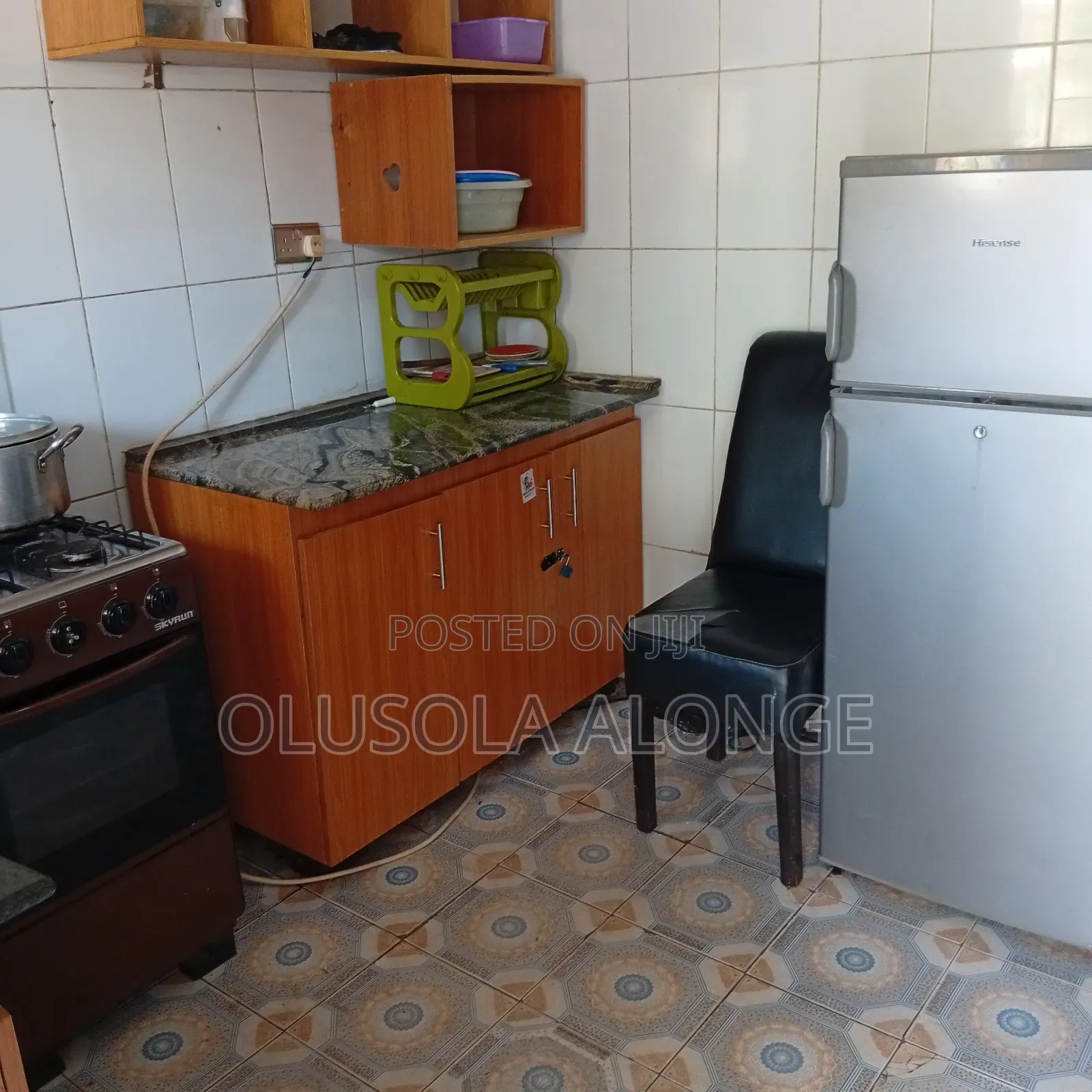 Clean Private Room With Kitchen
