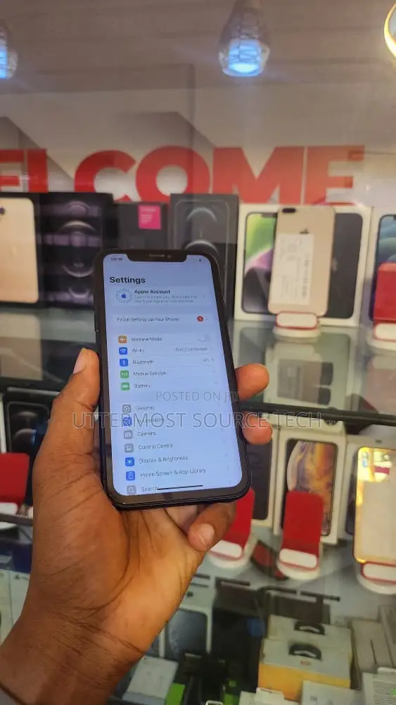 Apple iPhone XR 64 GB Black