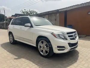 Mercedes-Benz GLK-Class 350 4MATIC 2014 White