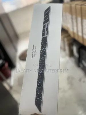 Apple Magic Keyboard With Touch Id and Numeric Keypad Usb-C,Black Keys