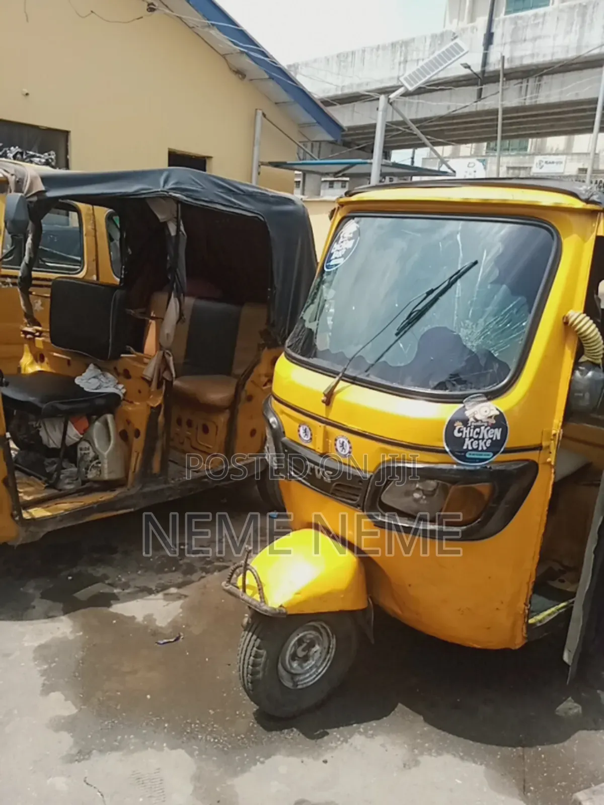 TVS King Cargo 2005 Yellow