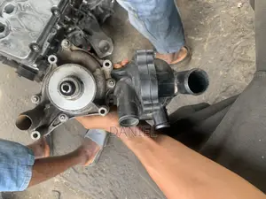 Audi Q7 V8 Water Pump